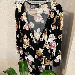 Torrid 3x black floral babydoll blouse